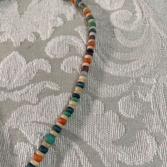 Shell Choker - Picture 8 of 8